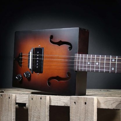 JN Guitars Cask Hogshead Cigarbox m/bag - Bilde 3
