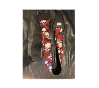 guitar strap skull rose