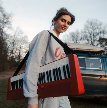 Casio Casiotone CT-S1 Digitalpiano, Rød - Bilde 2